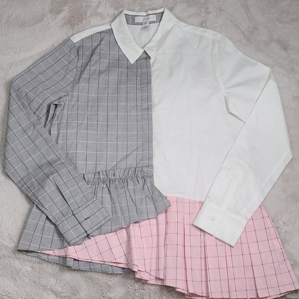 SCRIPTED RUFFLED LONG SLEEVE SHIRT